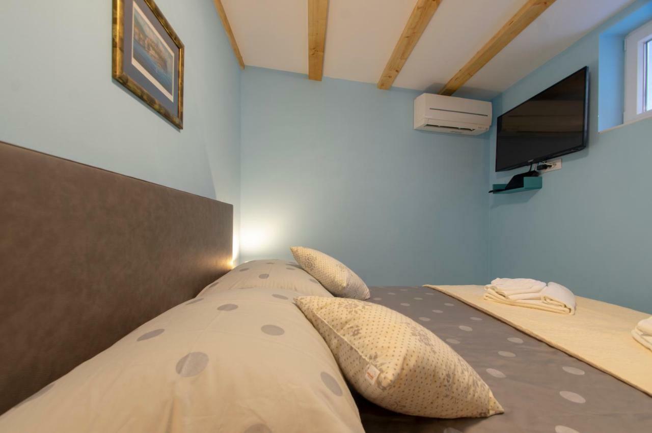 Apartments Giro Korcula ภายนอก รูปภาพ