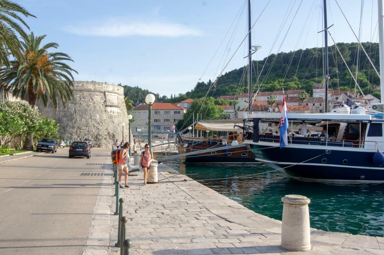 Apartments Giro Korcula ภายนอก รูปภาพ