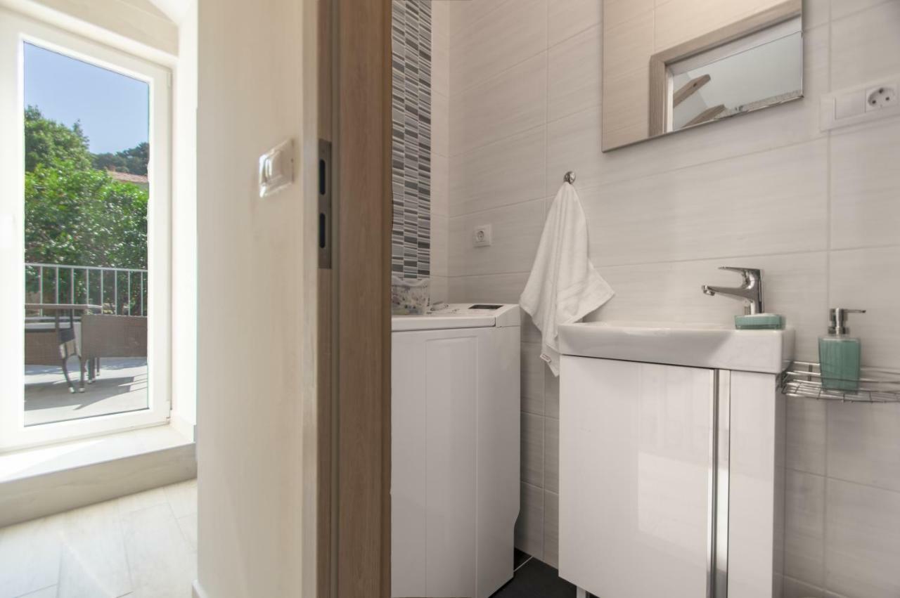 Apartments Giro Korcula ภายนอก รูปภาพ